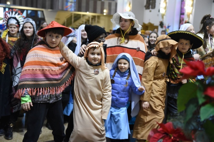 Kolędnicy misyjni w Jodłowej