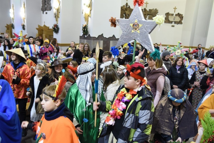 Kolędnicy misyjni w Jodłowej