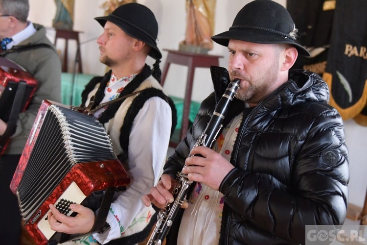 XIV Bukowińskie Kolędowanie Górali Czadeckich tym razem w Złotniku