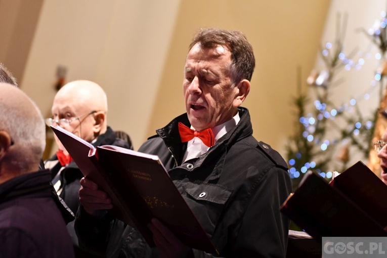 Kolędowanie z Cantemus Domino