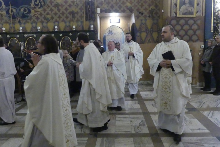 Opłatek Domowego Kościoła w konkatedrze Narodzenia NMP w Żywcu - 2023