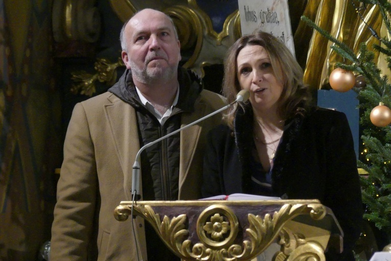 Opłatek Domowego Kościoła w konkatedrze Narodzenia NMP w Żywcu - 2023