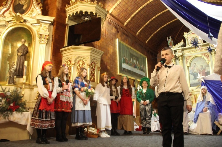 Jamy. Jasełka i spotkanie dla seniorów