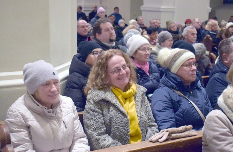 Ząbkowice Śl. Gennesaret zaprosił dzieci i młodzież do kolędowania