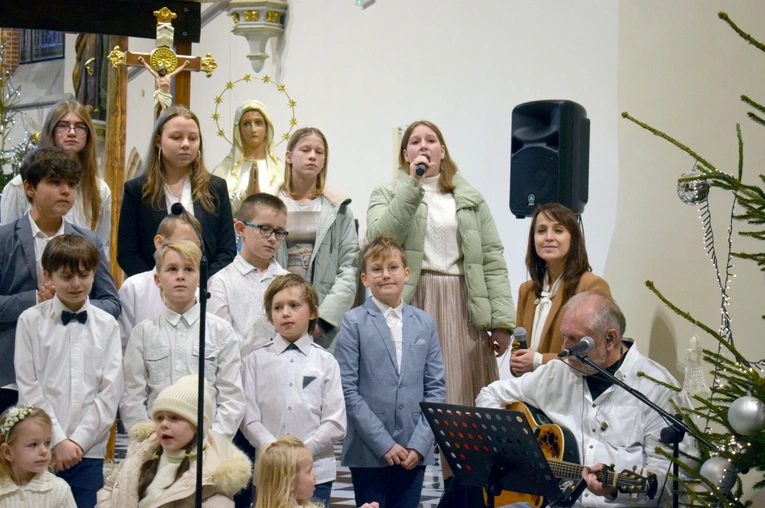Ząbkowice Śl. Gennesaret zaprosił dzieci i młodzież do kolędowania