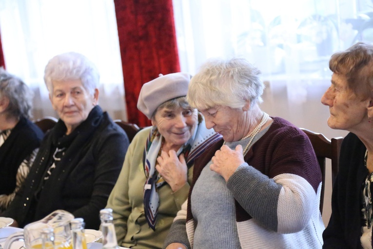 Jasełka i spotkanie seniorów w Borku