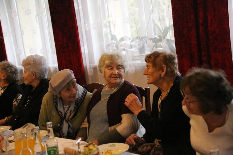 Jasełka i spotkanie seniorów w Borku