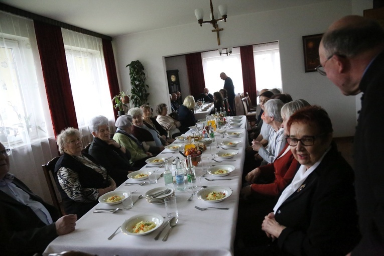 Jasełka i spotkanie seniorów w Borku