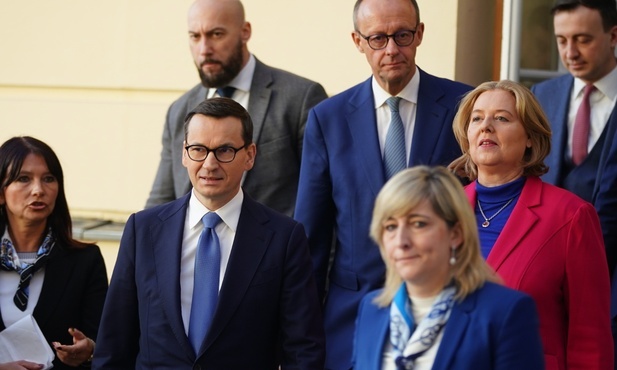 Premier Morawiecki w Berlinie: wzywam rząd niemiecki do dostarczenia wszystkich rodzajów uzbrojenia na Ukrainę