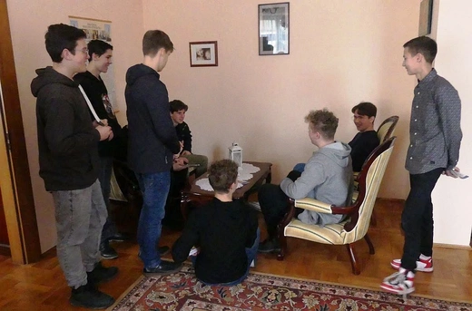 Liturgiczna Ekspedycja na ferie - ministranci i lektorzy zwiedzili kurię diecezjalną