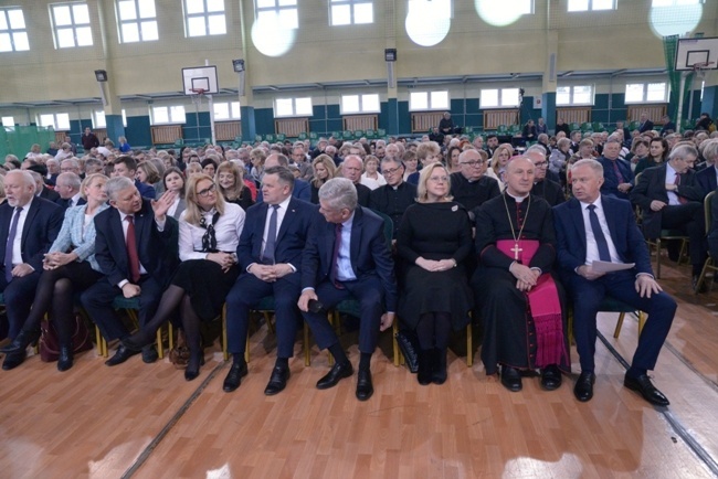 Samorządowcy i Wawele w Przysusze