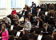 Ok. 40 uczniów ze szkół średnich diecezji wzięło udział w diecezjalnym etapie.