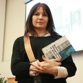 Anna Dobowolska na spotkaniu autorskim na UMCS.