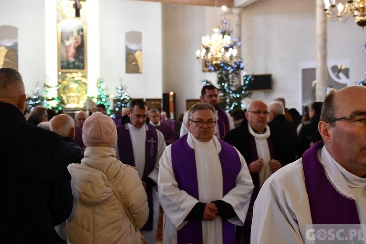 Pogrzeb uczestnika Wydarzeń Zielonogórskich i cenionego fotografa