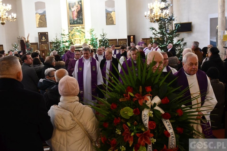 Pogrzeb uczestnika Wydarzeń Zielonogórskich i cenionego fotografa