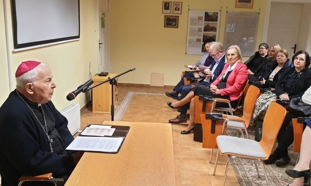 Wykład o życiu zwyczajnym i niezwyczajnym sługi Bożego bp. Wilhelma Pluty
