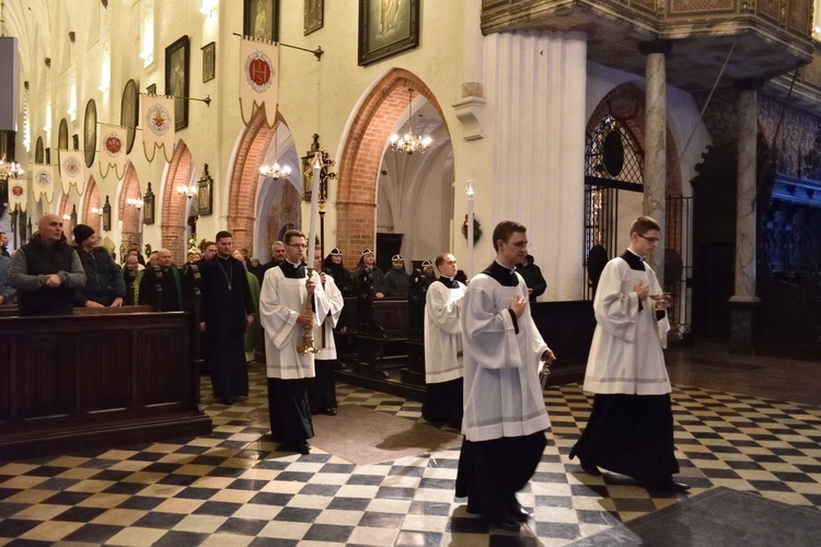 Msza św. z udziałem kapłanów wyznań chrześcijańskich w Oliwie