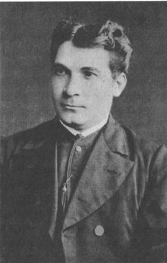 Ks. Antoni Muchowski za udział w niepodległościowych walkach został skazany na karę śmierci przez powieszenie. Wyrok zamieniono mu na chłostę i dożywotnie zesłanie na Syberię.