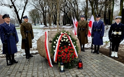 Na Cytadeli odsłonięto tablicę upamiętniającą powstańców styczniowych