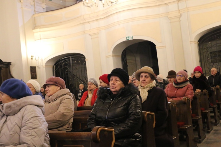 Płock. Pamięci zmarłych ludzi ekumenii