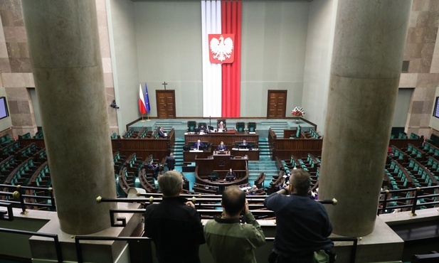 Sejm: Projekt nowelizacji Kodeksu wyborczego ponownie skierowany do komisji