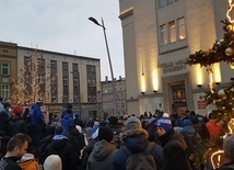 Chorzów. Kilkuset sympatyków Ruchu protestowało przed ratuszem