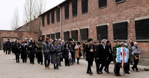 Rozpoczęła się główna ceremonia rocznicy oswobodzenia Auschwitz