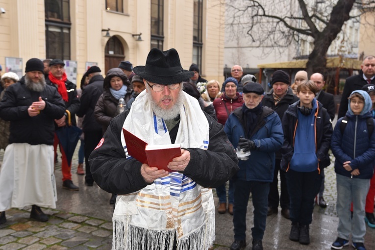 Ostateczne rozwiązanie nie może się nigdy powtórzyć