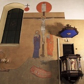 	Dwie stacje Drogi Krzyżowej (XII i XIII)  ze zbylitowskiego kościoła, które namalował artysta. 