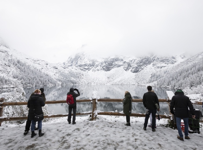  Bardzo trudne warunki turystyczne w Tatrach