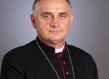 Biskup bydgoski zakazuje ks. Kneblewskiemu działalności medialnej
