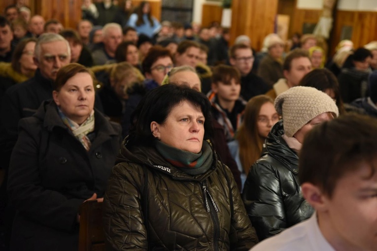 Relikwie świętych w Żmiącej