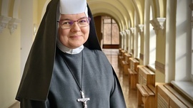 Siostra prof. Zarzycka w „L’Osservatore Romano” o relacjach w życiu zakonnym