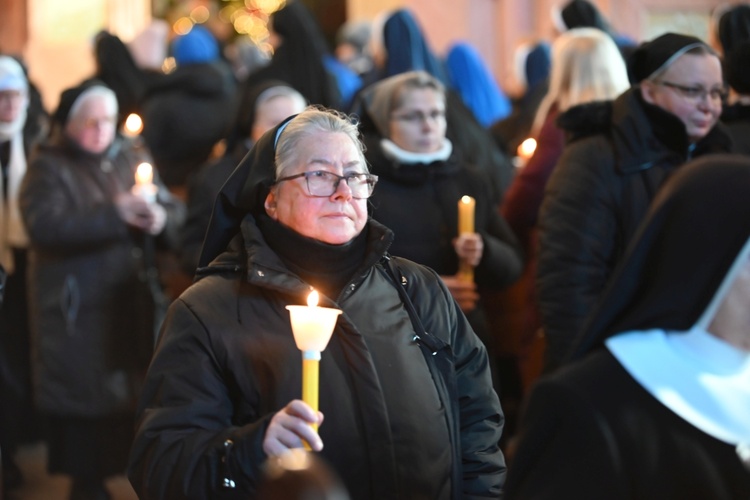 Dzień Życia Konsekrowanego w świdnickiej katedrze