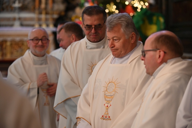 Dzień Życia Konsekrowanego w świdnickiej katedrze