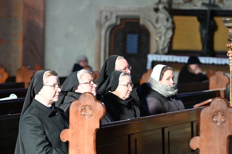 Dzień Życia Konsekrowanego w świdnickiej katedrze