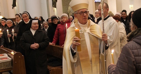 Abp Skworc do osób konsekrowanych: Są wartości, za które trzeba być gotowym życie dać