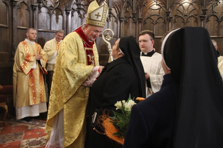 Dzień Życia Konsekrowanego w tarnowskiej katedrze