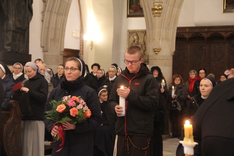 Dzień Życia Konsekrowanego w tarnowskiej katedrze