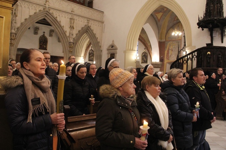 Dzień Życia Konsekrowanego w tarnowskiej katedrze