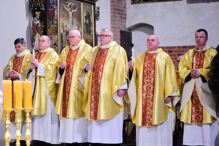 Dzień Życia Konsekrowanego - konkatedra św. Jakuba w Olsztynie