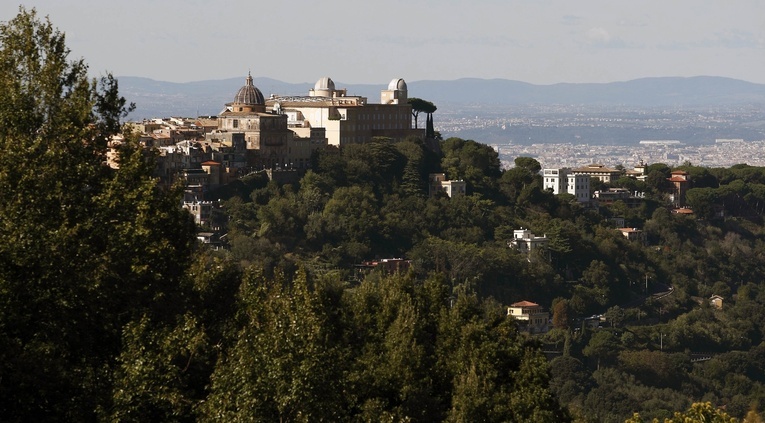 Franciszek zmienia letnią rezydencję papieską Castel Gandolfo w centrum edukacji ekologicznej
