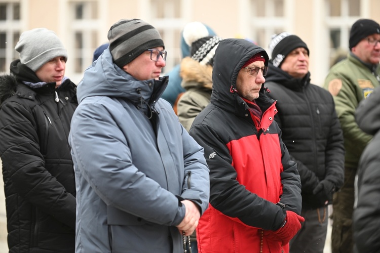 Pierwszosobotnia modlitwa z bp. Markiem Mendykiem i Wojownikami Maryi