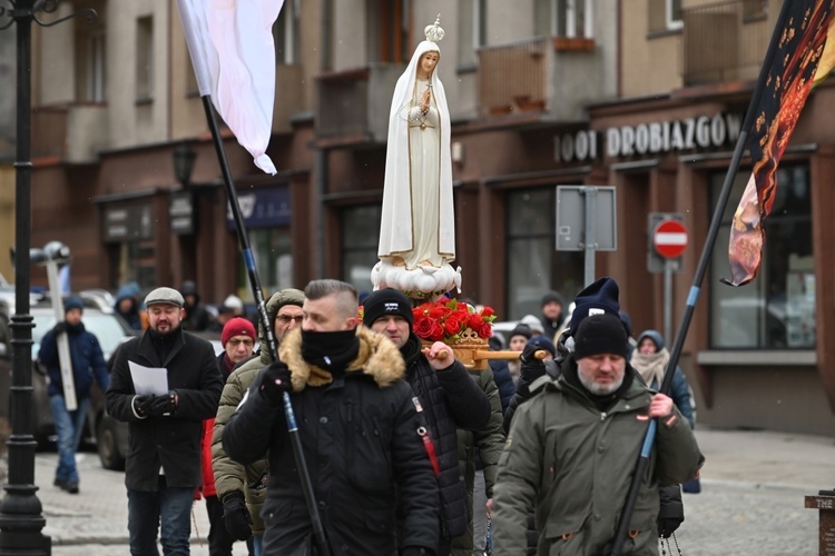 Pierwszosobotnia modlitwa z bp. Markiem Mendykiem i Wojownikami Maryi