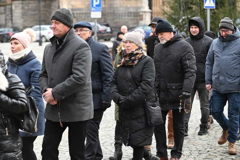 Pierwszosobotnia modlitwa z bp. Markiem Mendykiem i Wojownikami Maryi