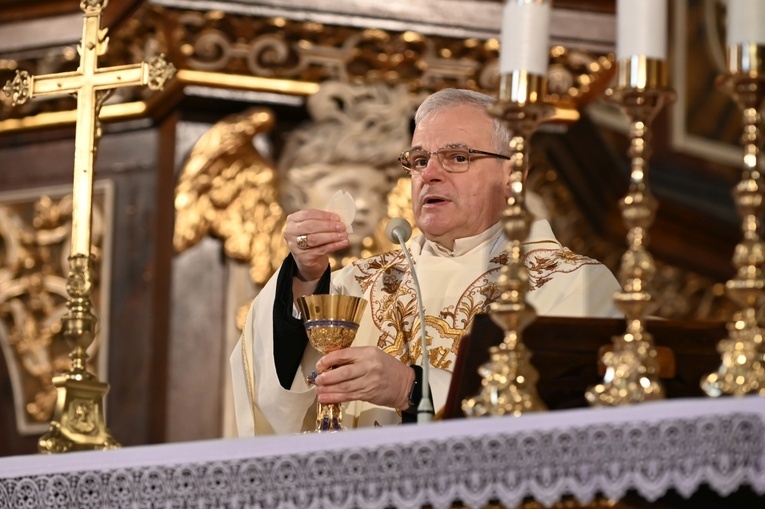 Pierwszosobotnia modlitwa z bp. Markiem Mendykiem i Wojownikami Maryi