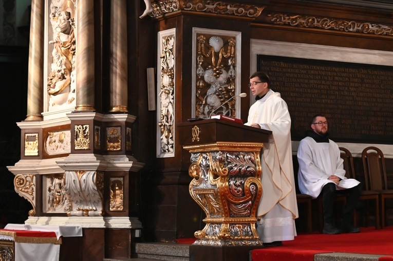 Pierwszosobotnia modlitwa z bp. Markiem Mendykiem i Wojownikami Maryi