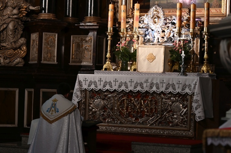 Pierwszosobotnia modlitwa z bp. Markiem Mendykiem i Wojownikami Maryi