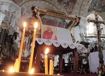 ▲	Relikwiarz świętego będzie czekał na wiernych.