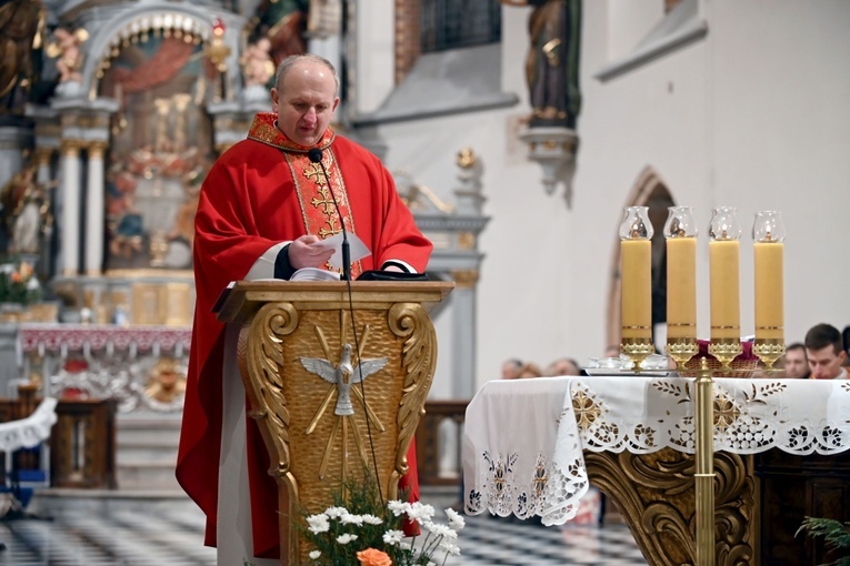 Ząbkowice Śl. Lutowa Msza św. z modlitwą o uzdrowienie